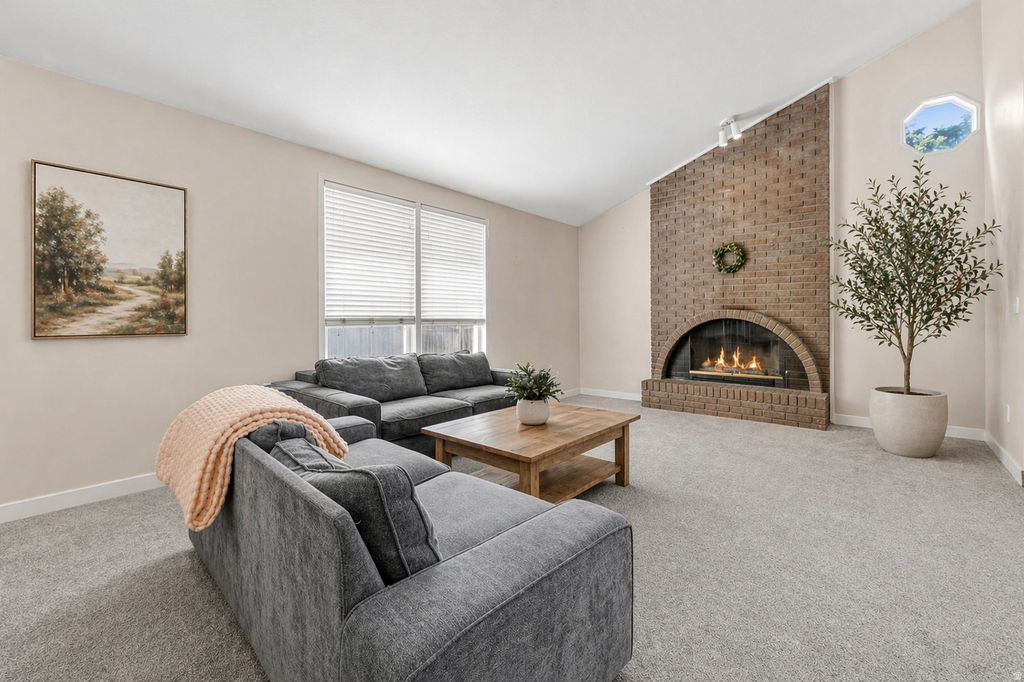 Photo of 6883 S 2510 E, Cottonwood Heights, UT 84121 (MLS # 2152954)