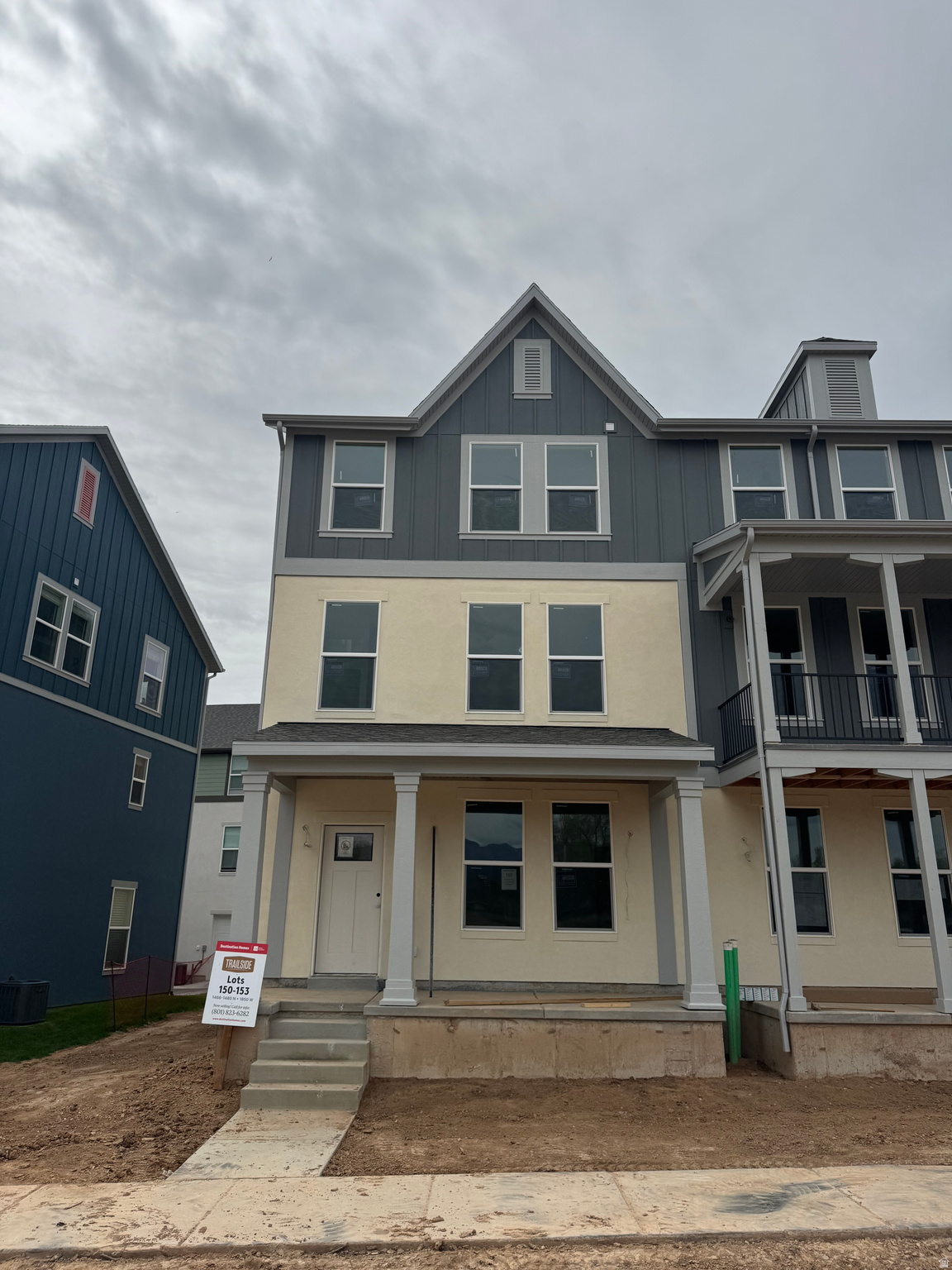 TRAILSIDE - Residential