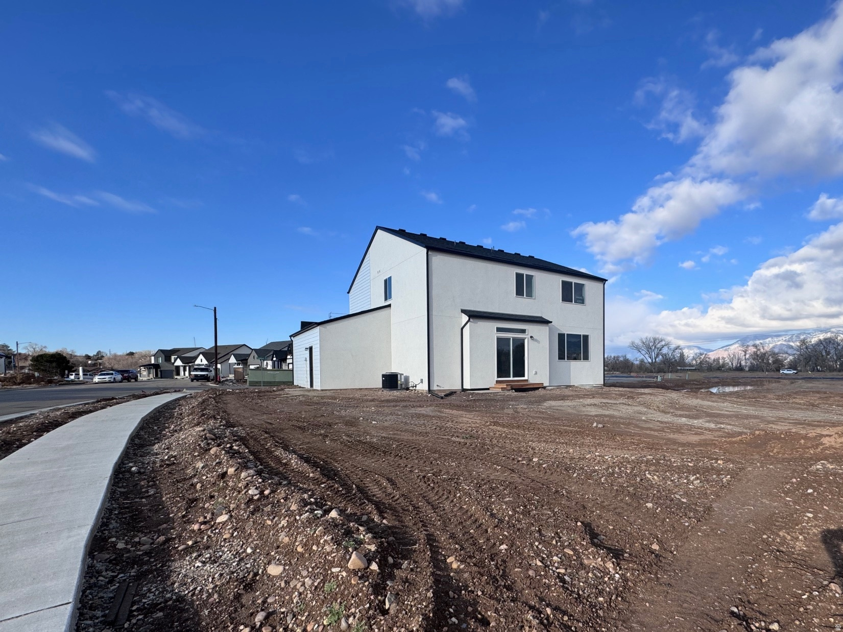 RIVERSIDE ESTATES - Residential