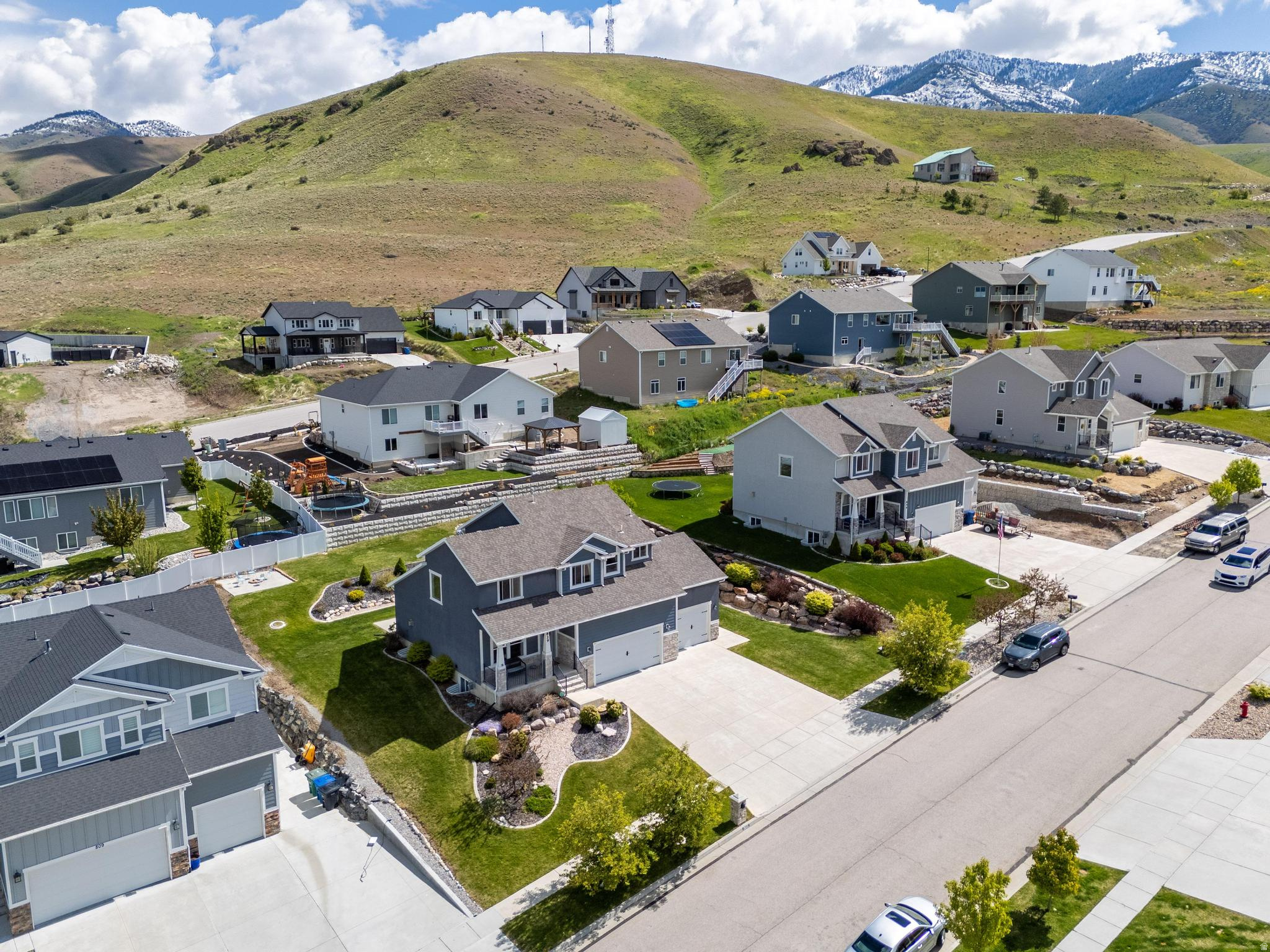 MOUNTAIN GATE SUBDIV - Residential