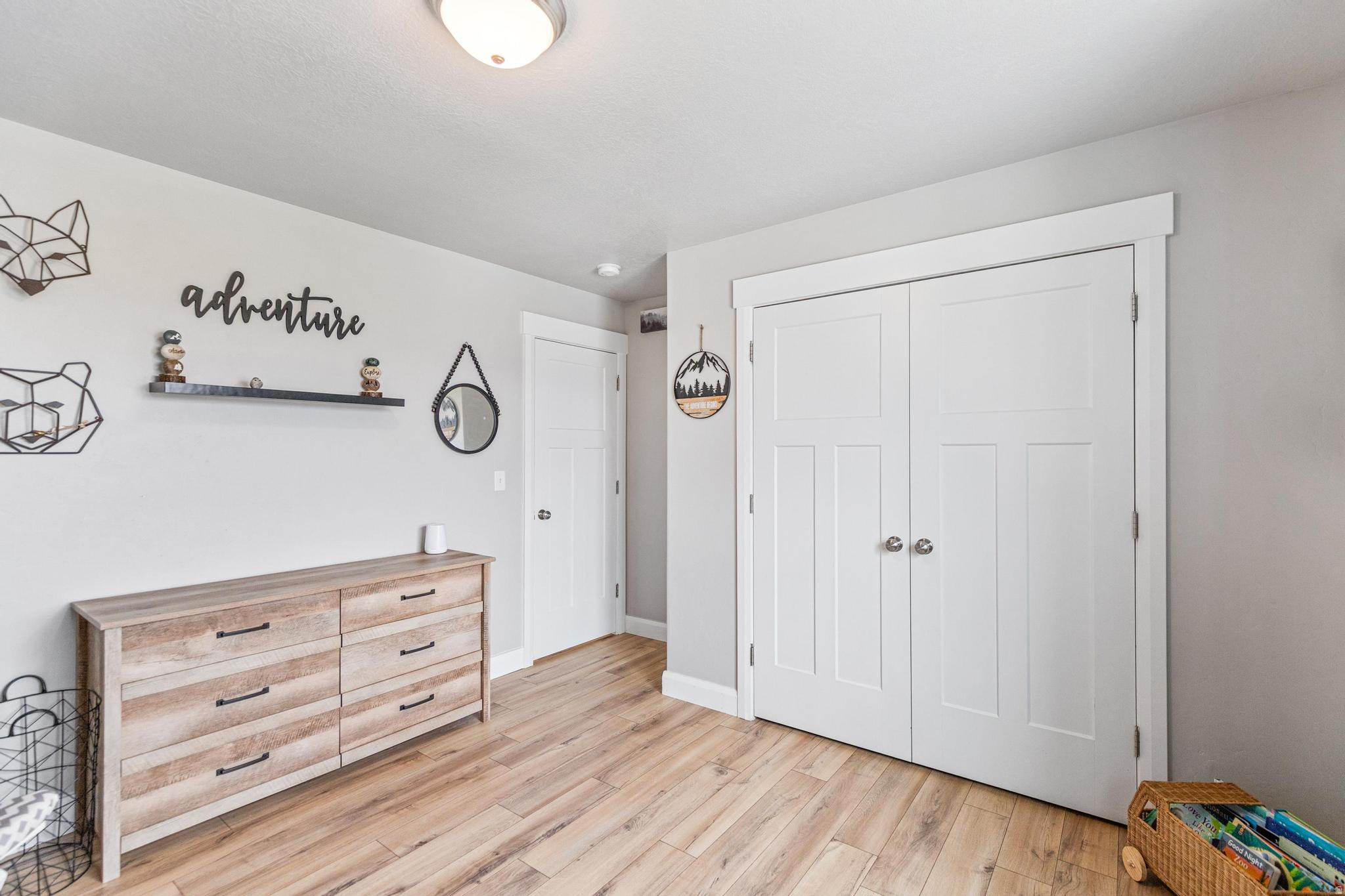 MOUNTAIN GATE SUBDIV - Residential