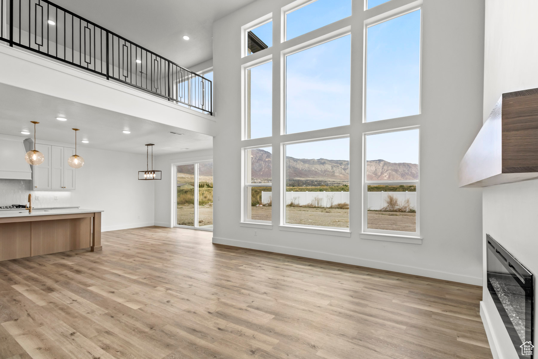 HART ESTATES - Residential