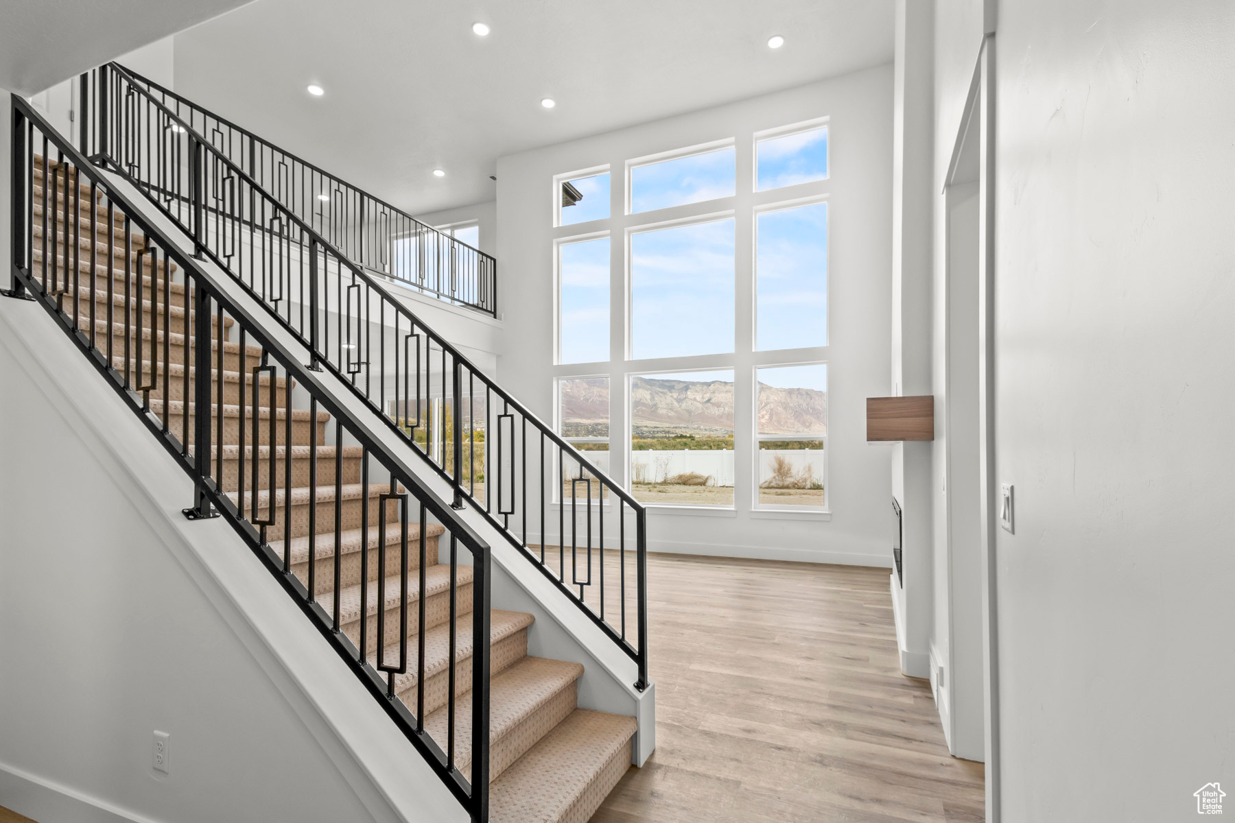 HART ESTATES - Residential