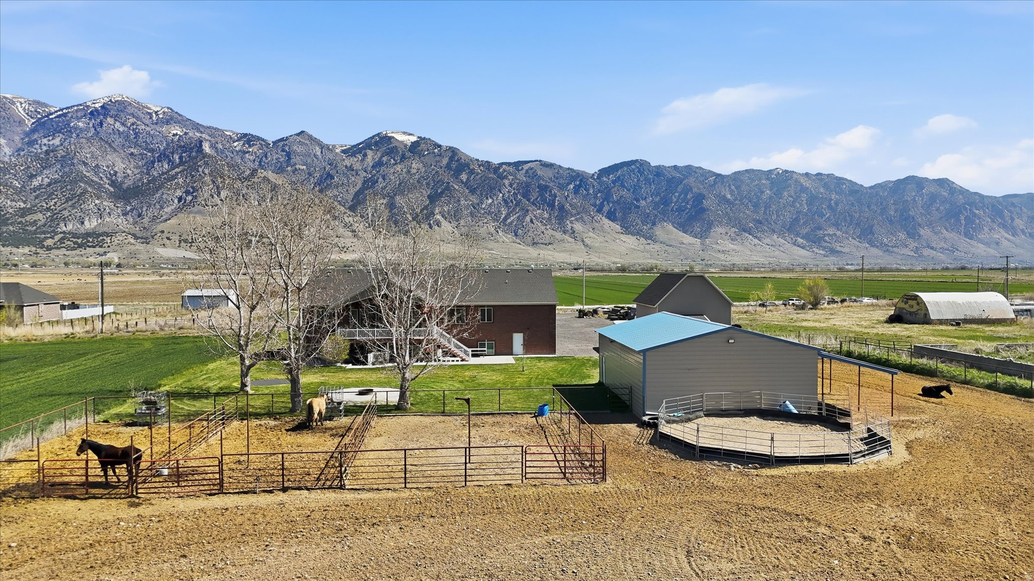 CALLS FORT DR - Residential