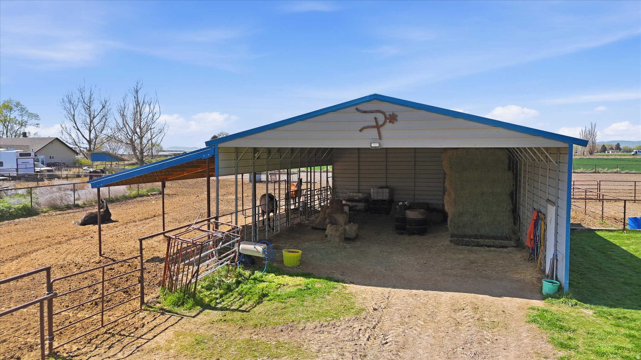 CALLS FORT DR - Residential