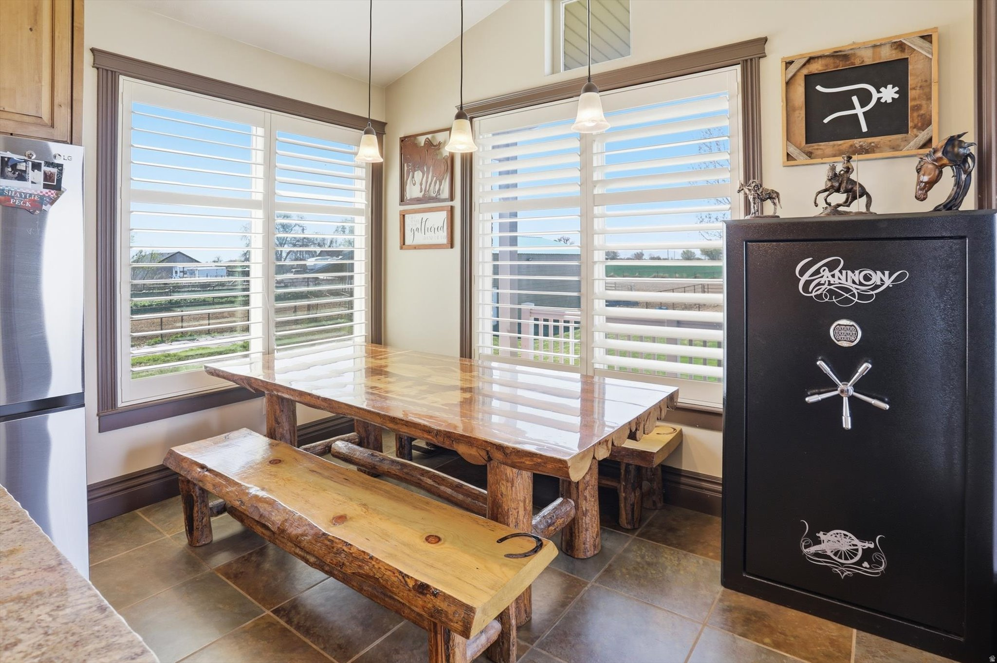 CALLS FORT DR - Residential