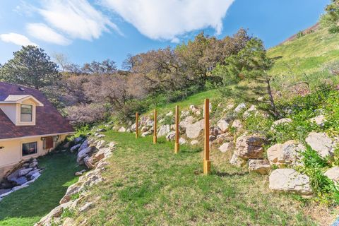 Tiny photo for 2686 E BONNEVILLE TERRACE DR, South Ogden, UT 84403 (MLS # 2152606)