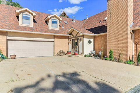 Tiny photo for 2686 E BONNEVILLE TERRACE DR, South Ogden, UT 84403 (MLS # 2152606)