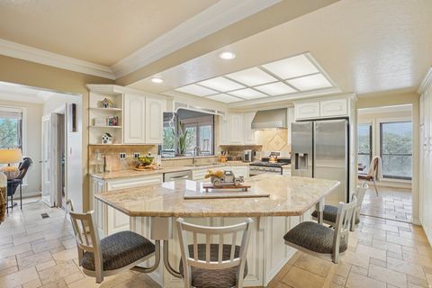 Tiny photo for 2686 E BONNEVILLE TERRACE DR, South Ogden, UT 84403 (MLS # 2152606)