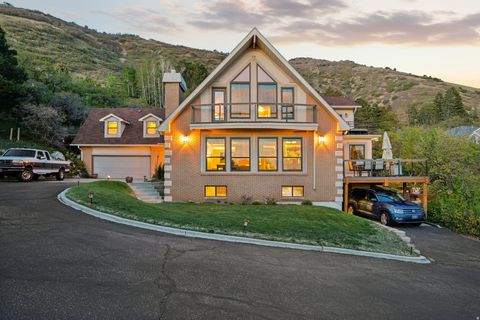 Tiny photo for 2686 E BONNEVILLE TERRACE DR, South Ogden, UT 84403 (MLS # 2152606)