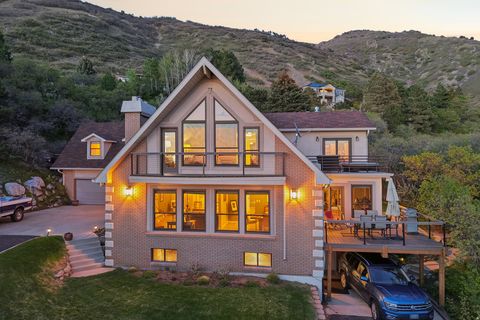 Tiny photo for 2686 E BONNEVILLE TERRACE DR, South Ogden, UT 84403 (MLS # 2152606)