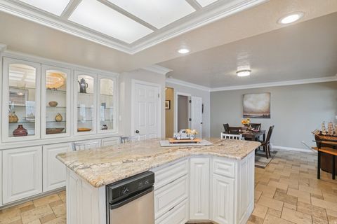 Tiny photo for 2686 E BONNEVILLE TERRACE DR, South Ogden, UT 84403 (MLS # 2152606)