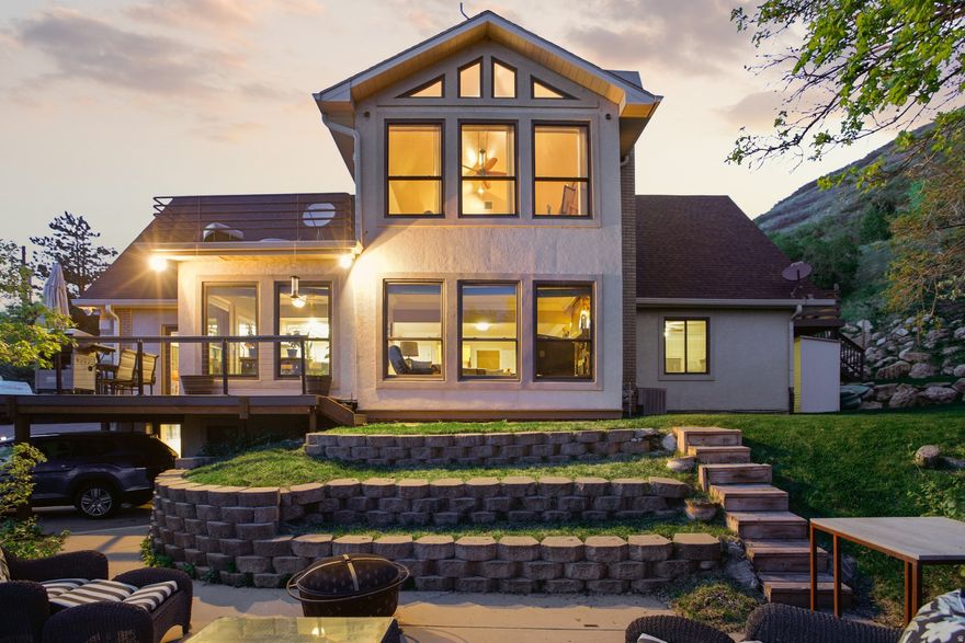 Exceptional luxury home with panoramic valley views from nearly every room. Perfectly positioned for privacy while offering quick access to shopping and Highway 89. Enjoy outdoor living at its finest with six decks, including a private hot tub deck ideal for sunset views. Inside, large windows and fireplaces create a warm, inviting atmosphere that highlights the surrounding natural beauty. Designed for versatility, the home features a full apartment with separate entrance-ideal for multi-generational living or additional income-along with single-level living options on two of the three levels. A rare opportunity to own a home that combines space, views, and functionality.