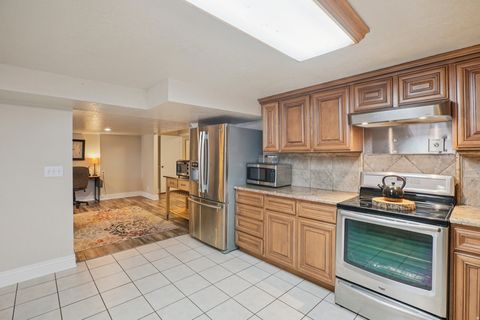 Tiny photo for 2686 E BONNEVILLE TERRACE DR, South Ogden, UT 84403 (MLS # 2152606)