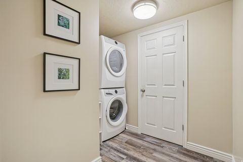 Tiny photo for 2686 E BONNEVILLE TERRACE DR, South Ogden, UT 84403 (MLS # 2152606)