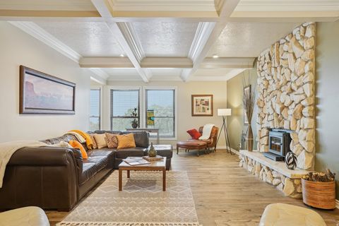 Tiny photo for 2686 E BONNEVILLE TERRACE DR, South Ogden, UT 84403 (MLS # 2152606)