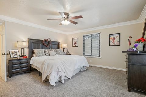 Tiny photo for 2686 E BONNEVILLE TERRACE DR, South Ogden, UT 84403 (MLS # 2152606)