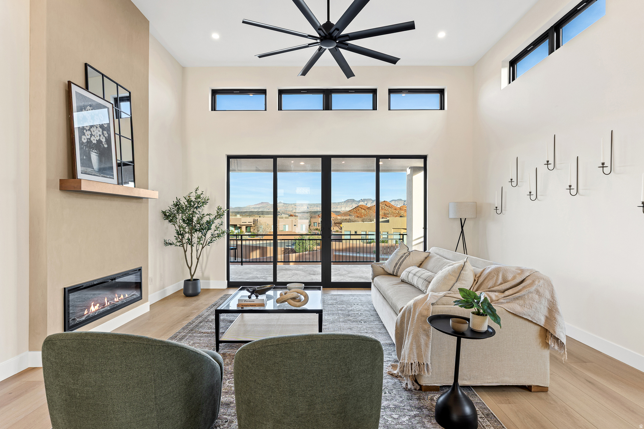 DUNES AT SAND HOLLOW - Residential