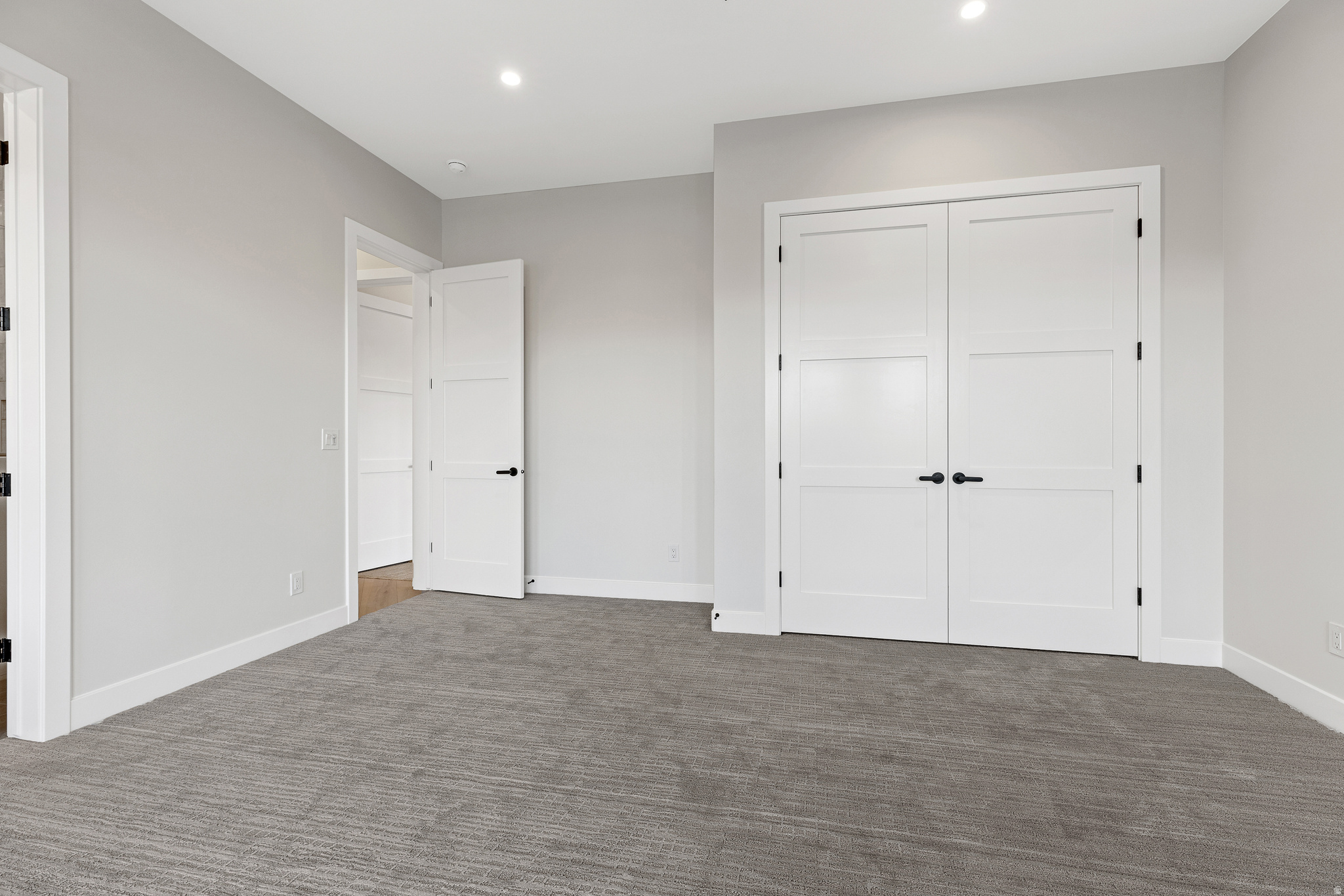 DUNES AT SAND HOLLOW - Residential