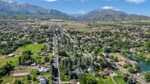 Tiny photo for 412 S 100 E, Salem, UT 84653 (MLS # 2133064)