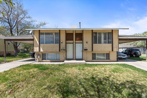 Photo of 250 N 350 E, Orem, UT 84057 (MLS # 2077187)