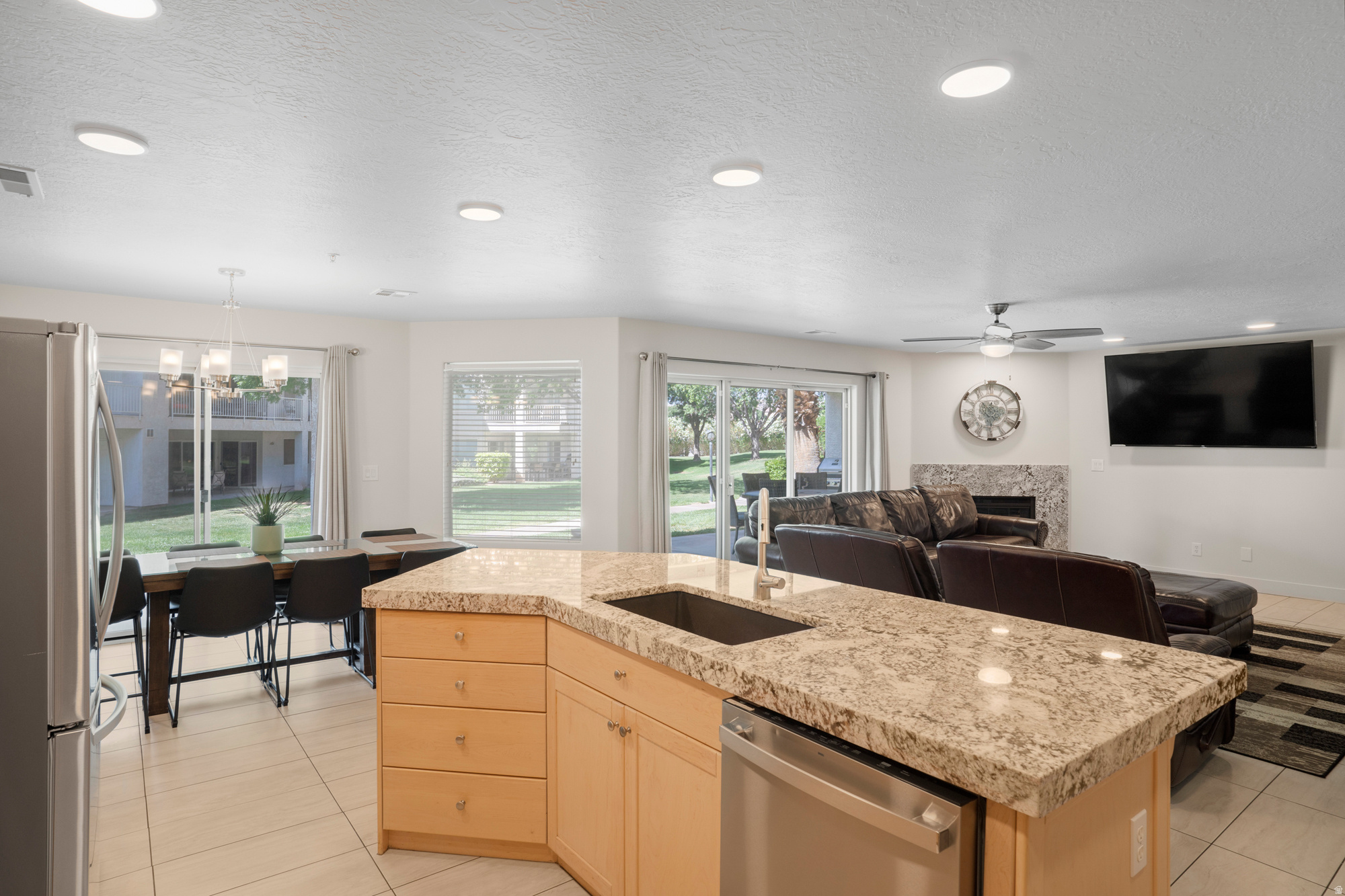 LAS PALMAS RESORT CONDO - Residential
