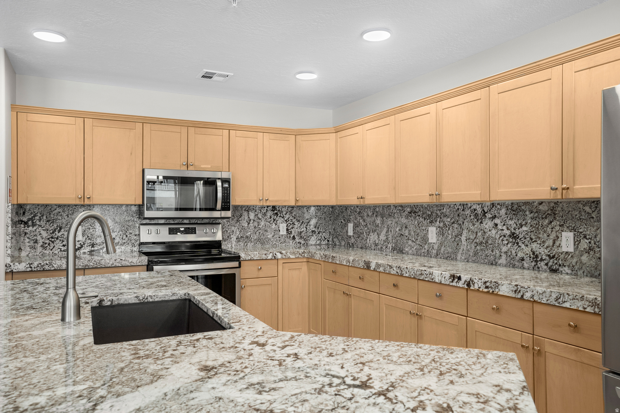 LAS PALMAS RESORT CONDO - Residential