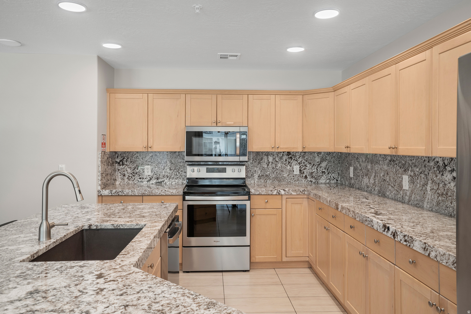 LAS PALMAS RESORT CONDO - Residential