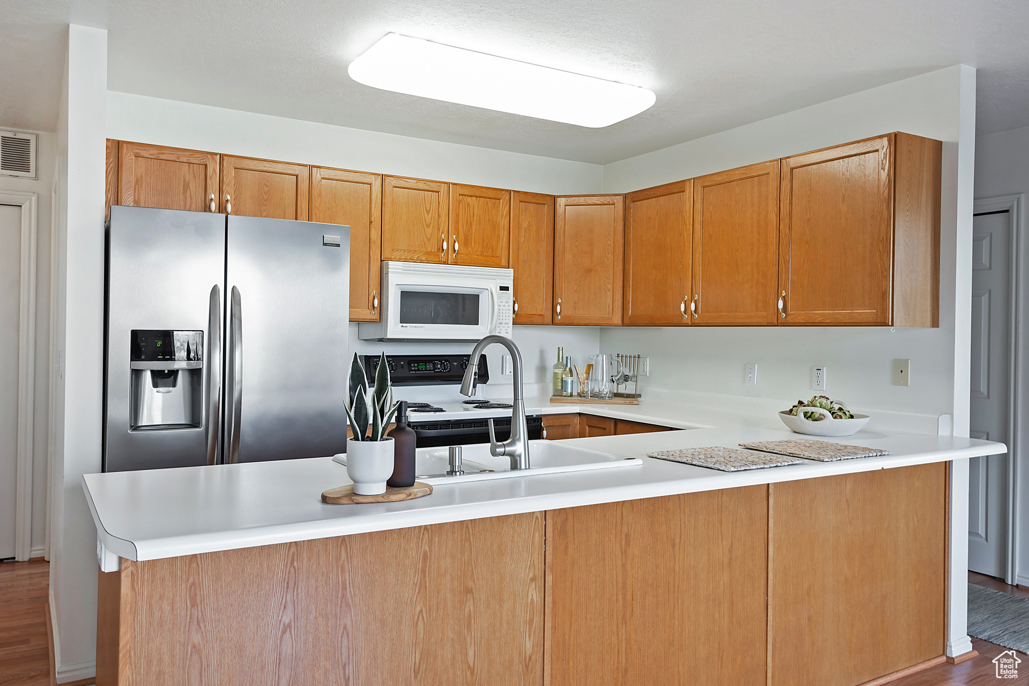733 W Jefferson Ln, Sandy, Utah image 9