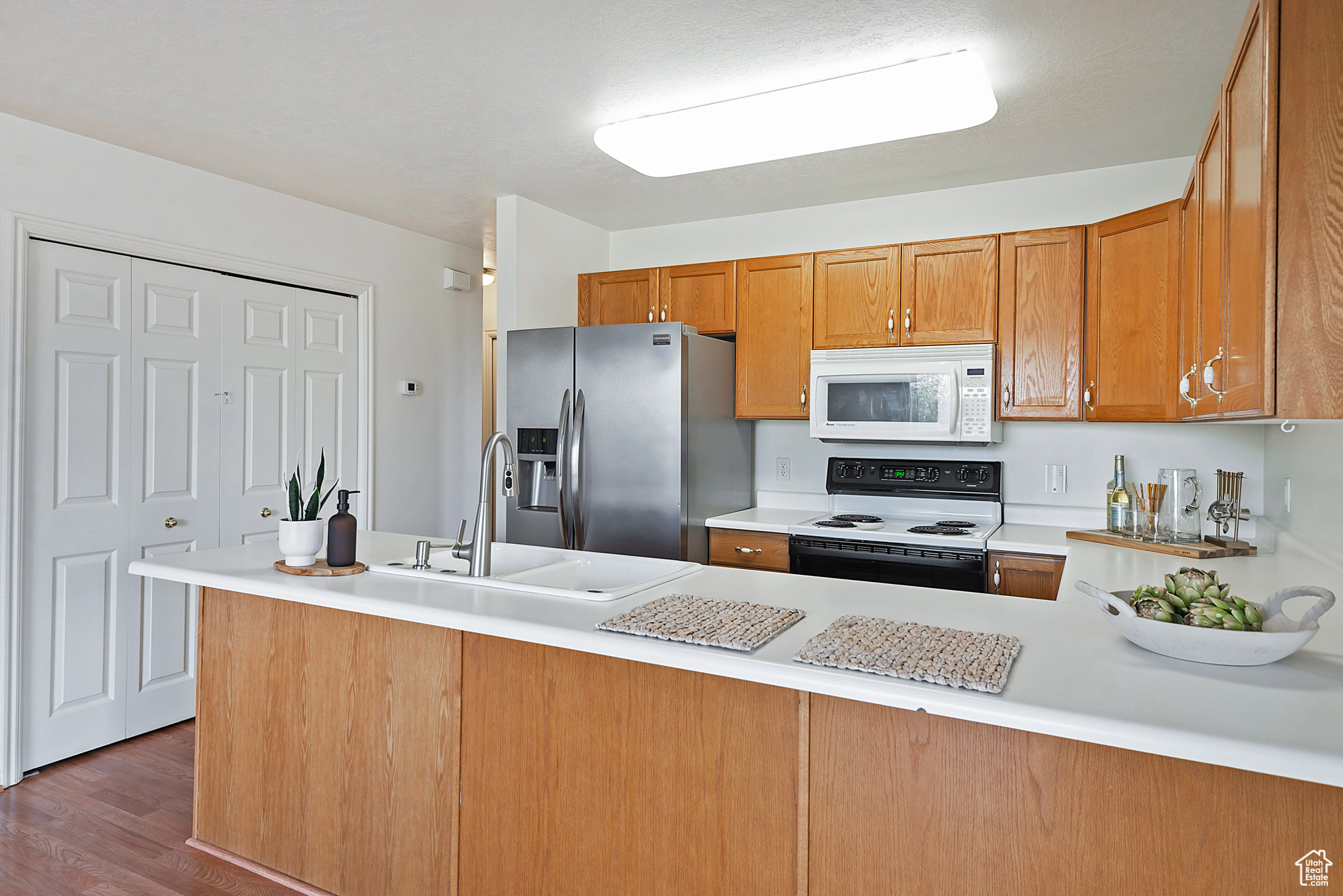 733 W Jefferson Ln, Sandy, Utah image 10