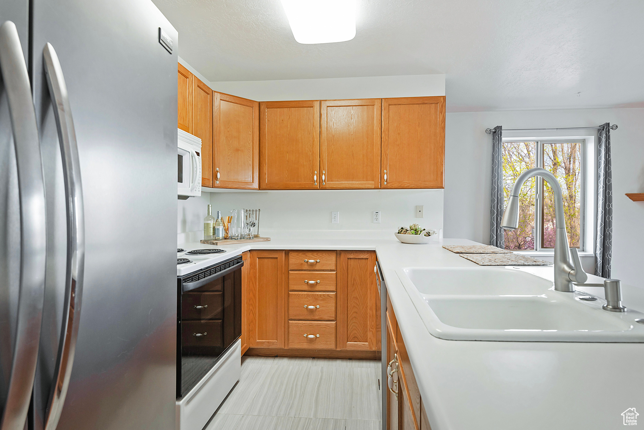733 W Jefferson Ln, Sandy, Utah image 12