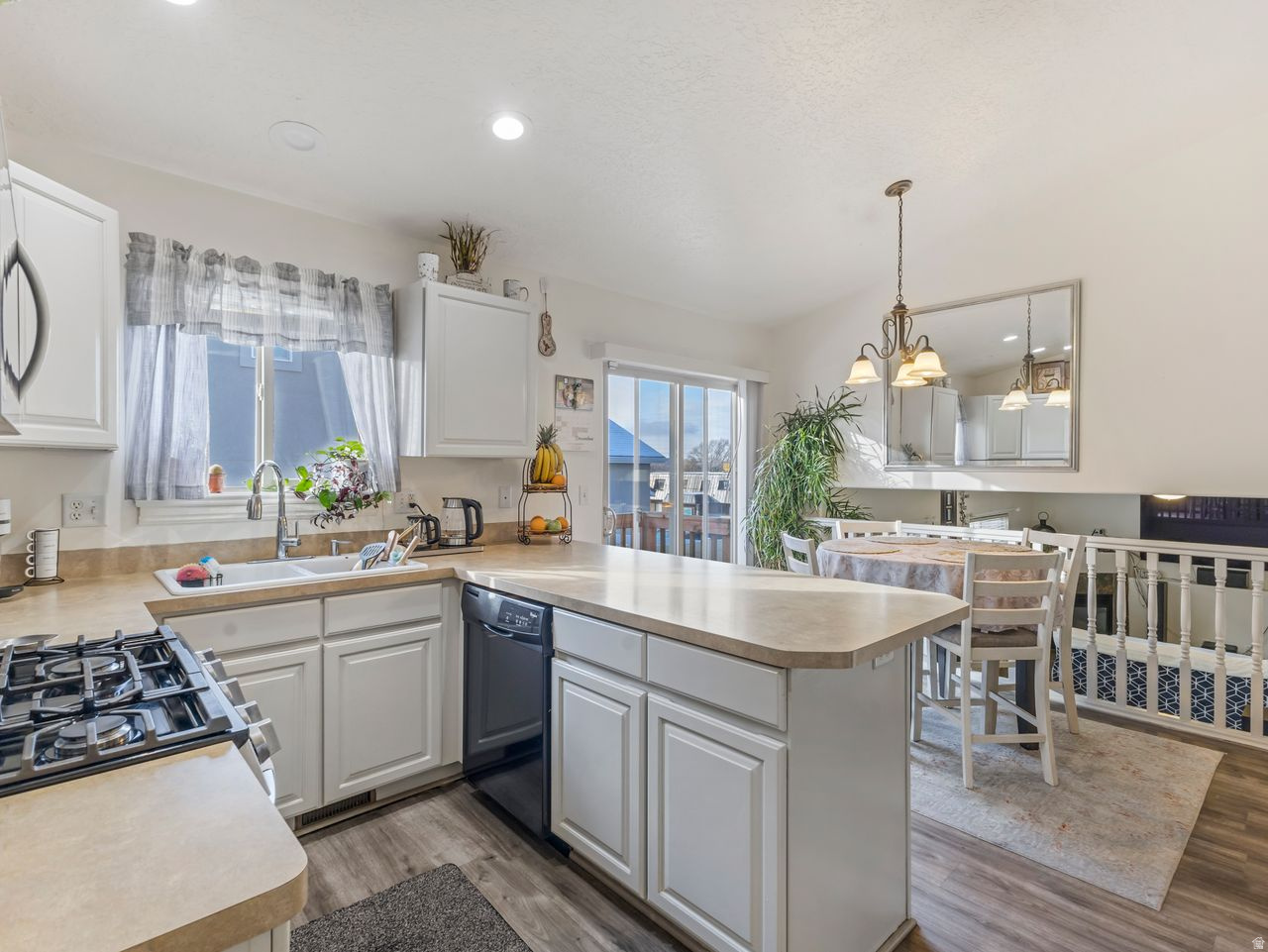 CALVER - Residential