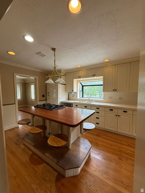 Tiny photo for 2181 E ARBOR LN, Holladay, UT 84117 (MLS # 2150843)
