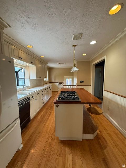 Tiny photo for 2181 E ARBOR LN, Holladay, UT 84117 (MLS # 2150843)