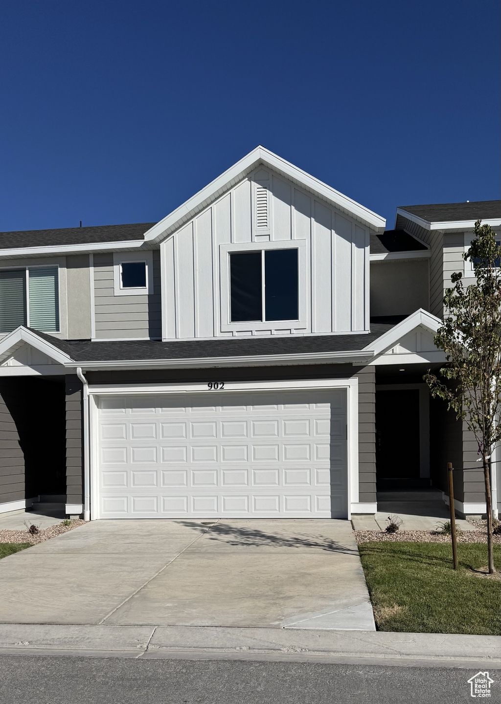 Photo of 902 E SAND DOLLAR WAY #2337, Saratoga Springs, UT 84045 (MLS # 2115155)