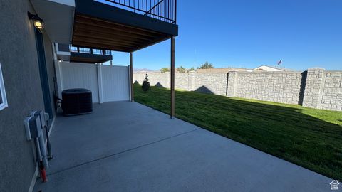 Tiny photo for 902 E SAND DOLLAR WAY #2337, Saratoga Springs, UT 84045 (MLS # 2115155)