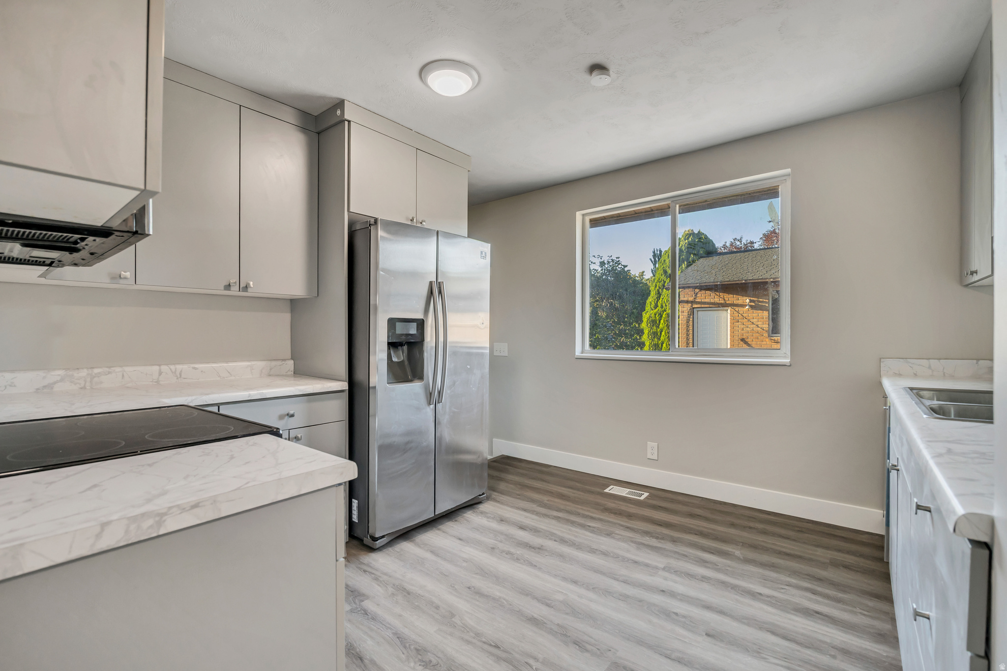 BURLINGTON - Residential