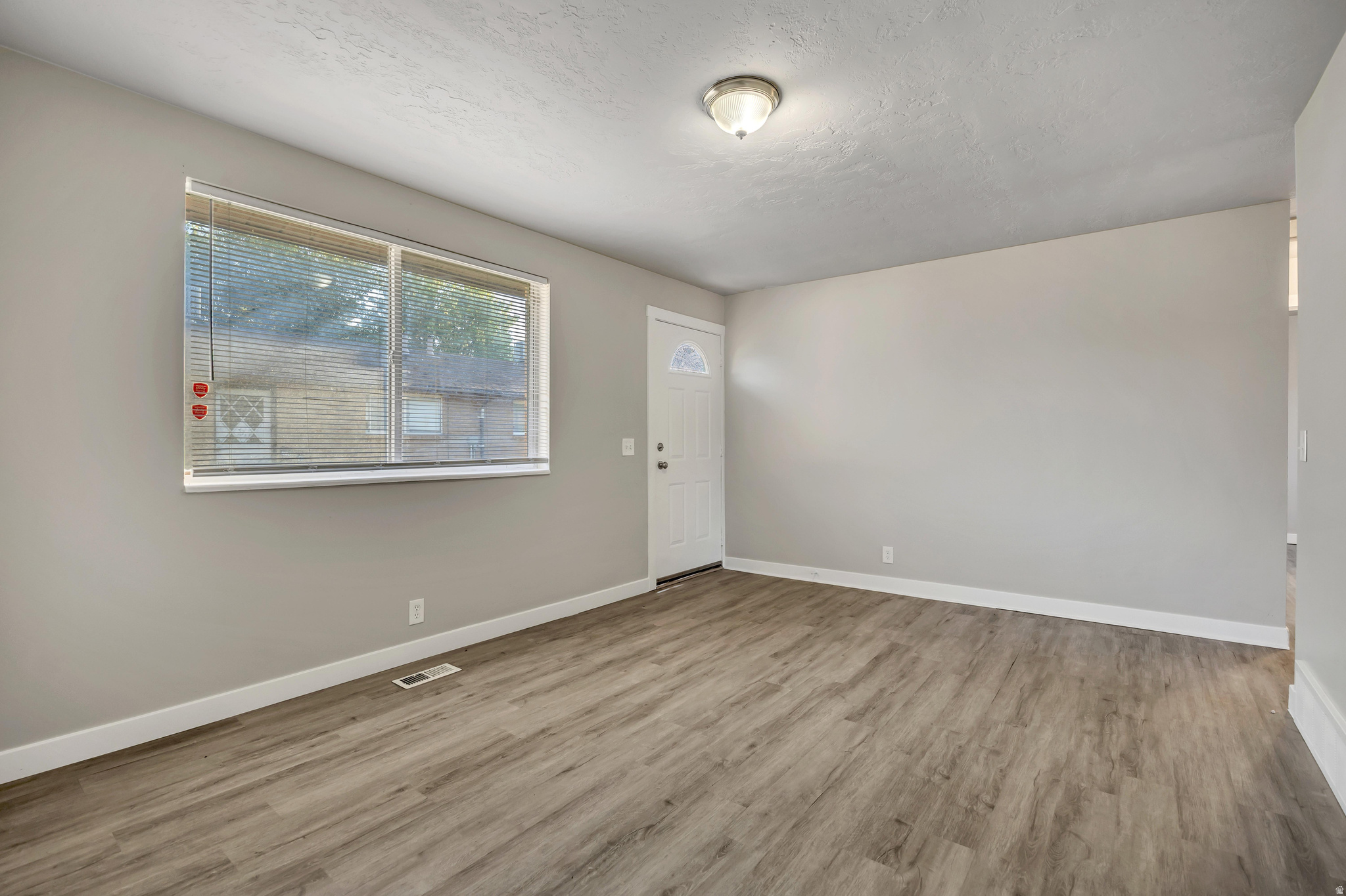 BURLINGTON - Residential