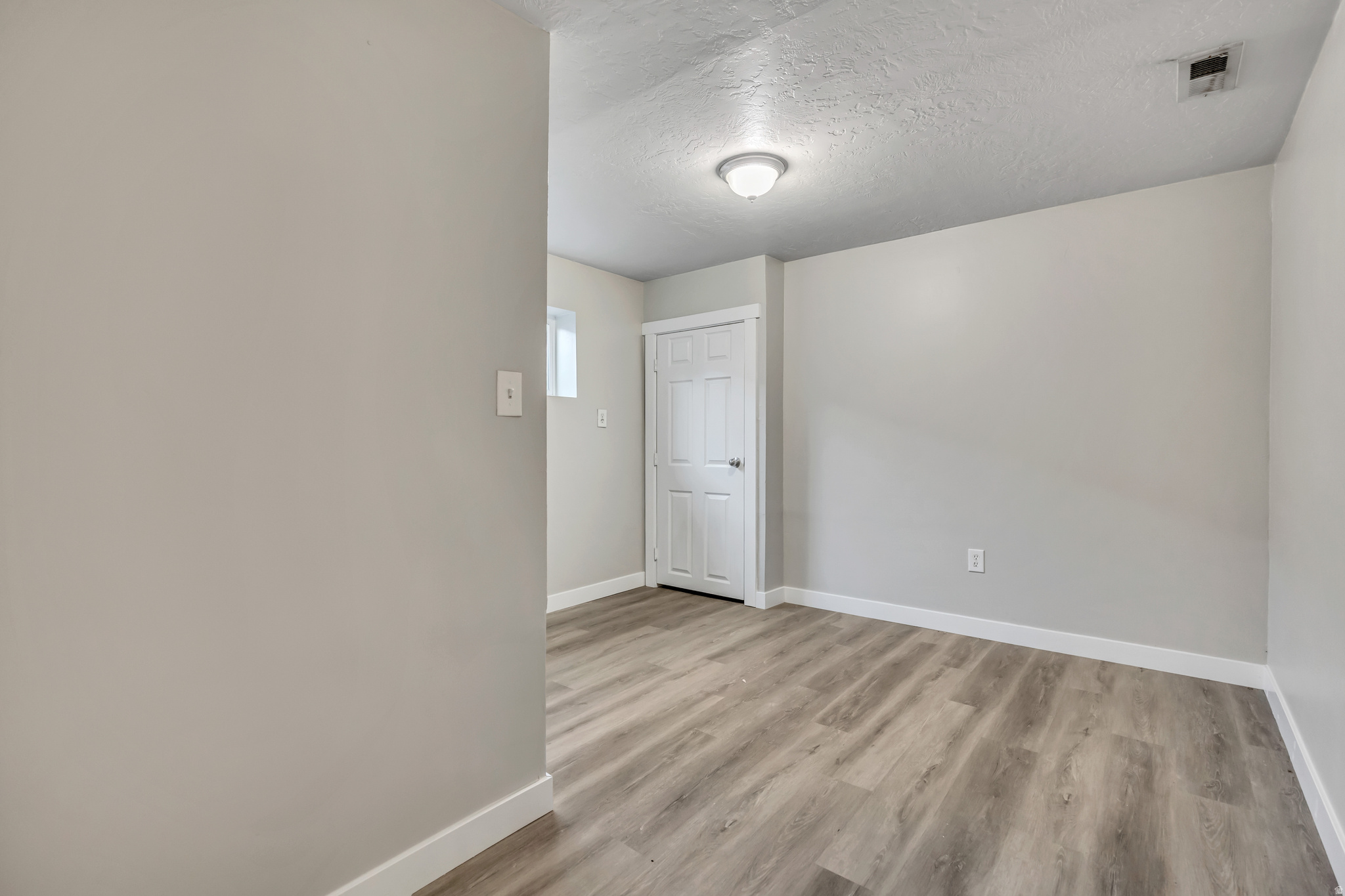 BURLINGTON - Residential