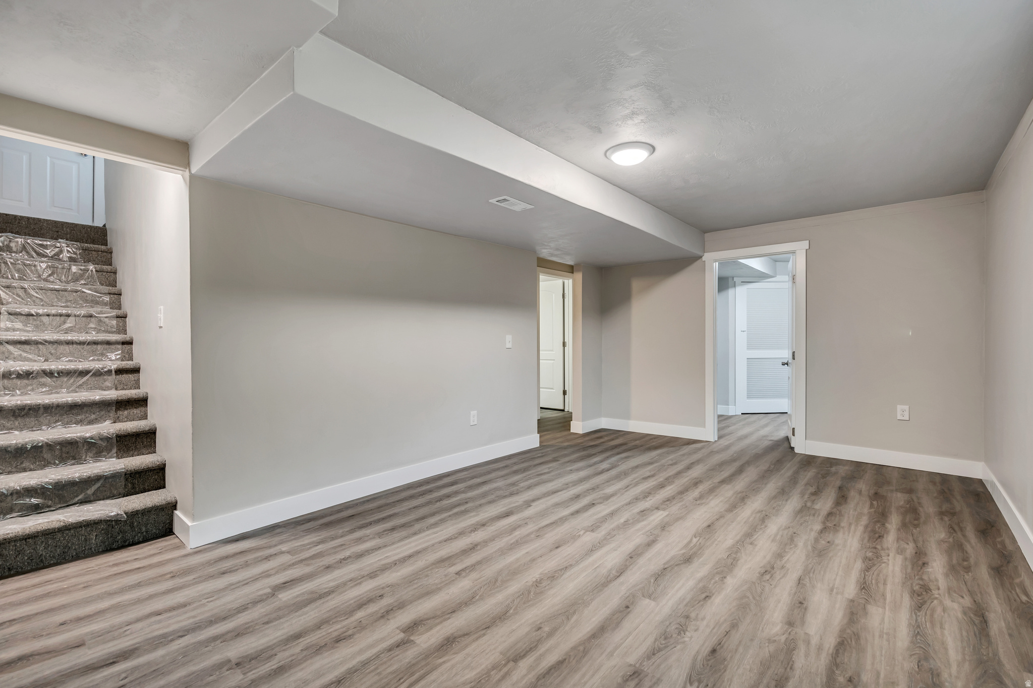 BURLINGTON - Residential