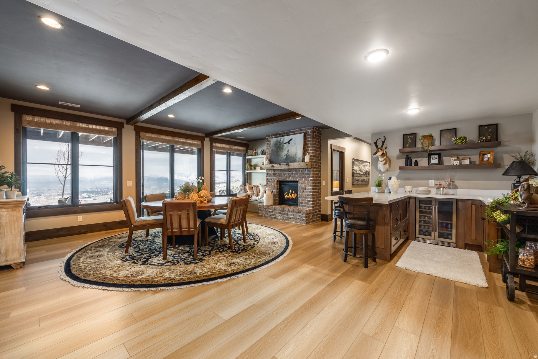 GREENERHILLS - Residential