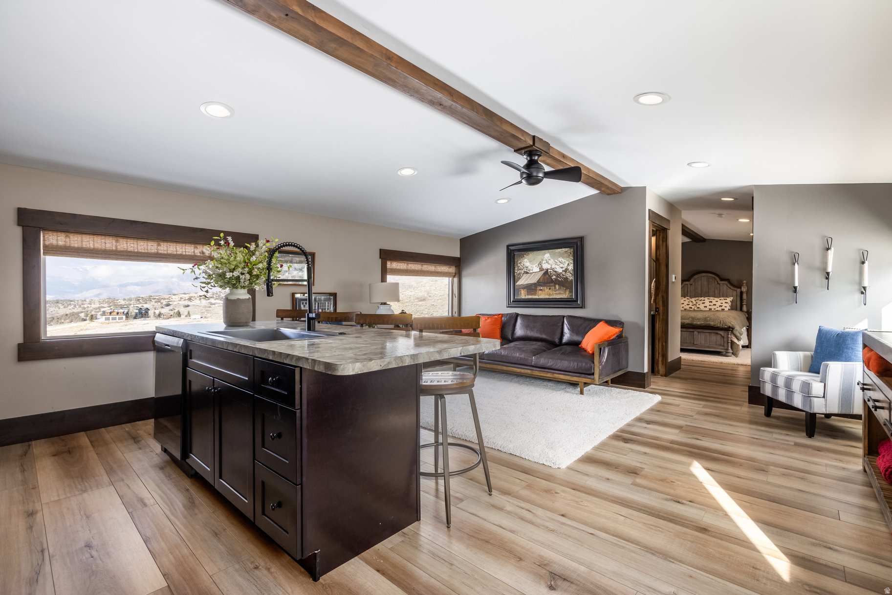 GREENERHILLS - Residential