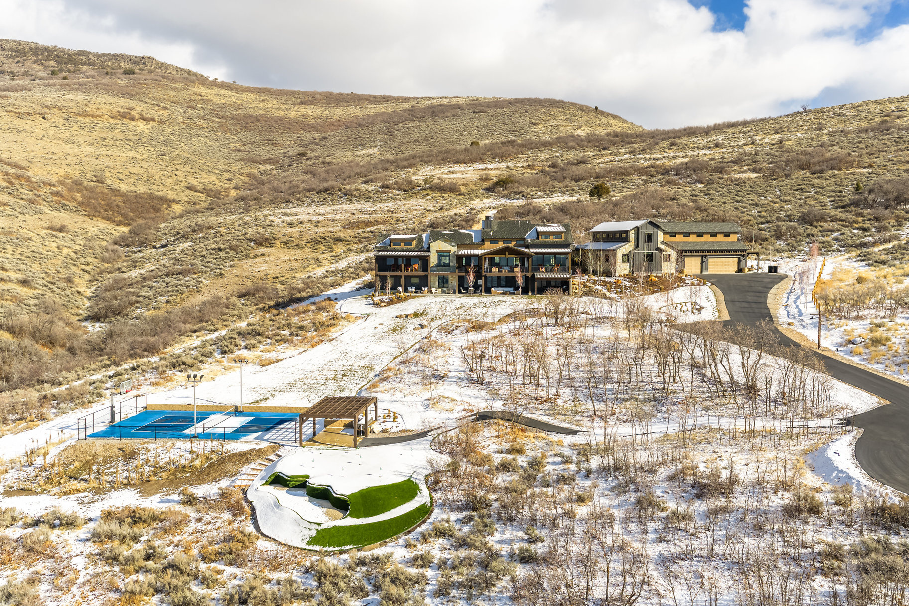 GREENERHILLS - Residential