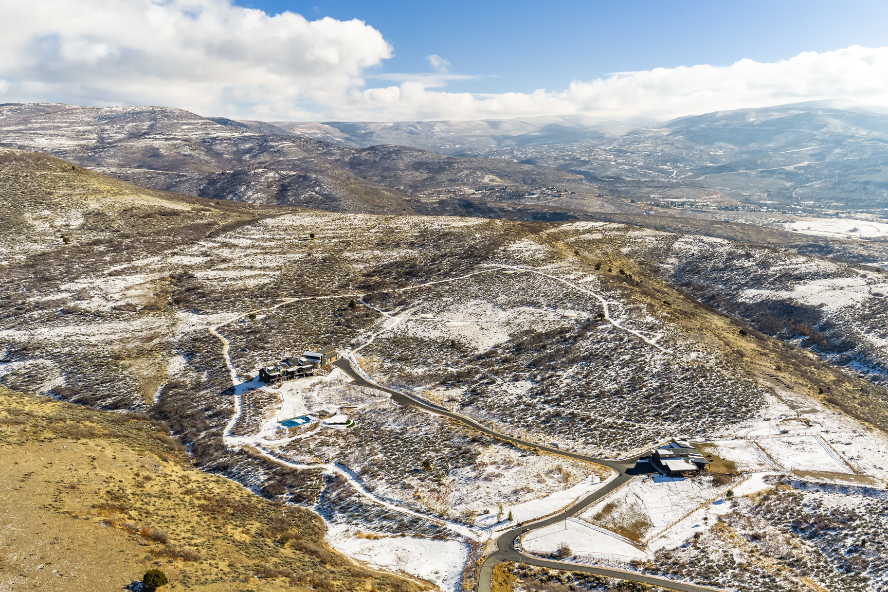 GREENERHILLS - Residential