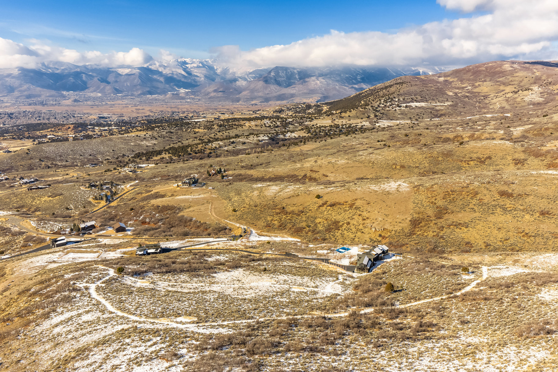 GREENERHILLS - Residential