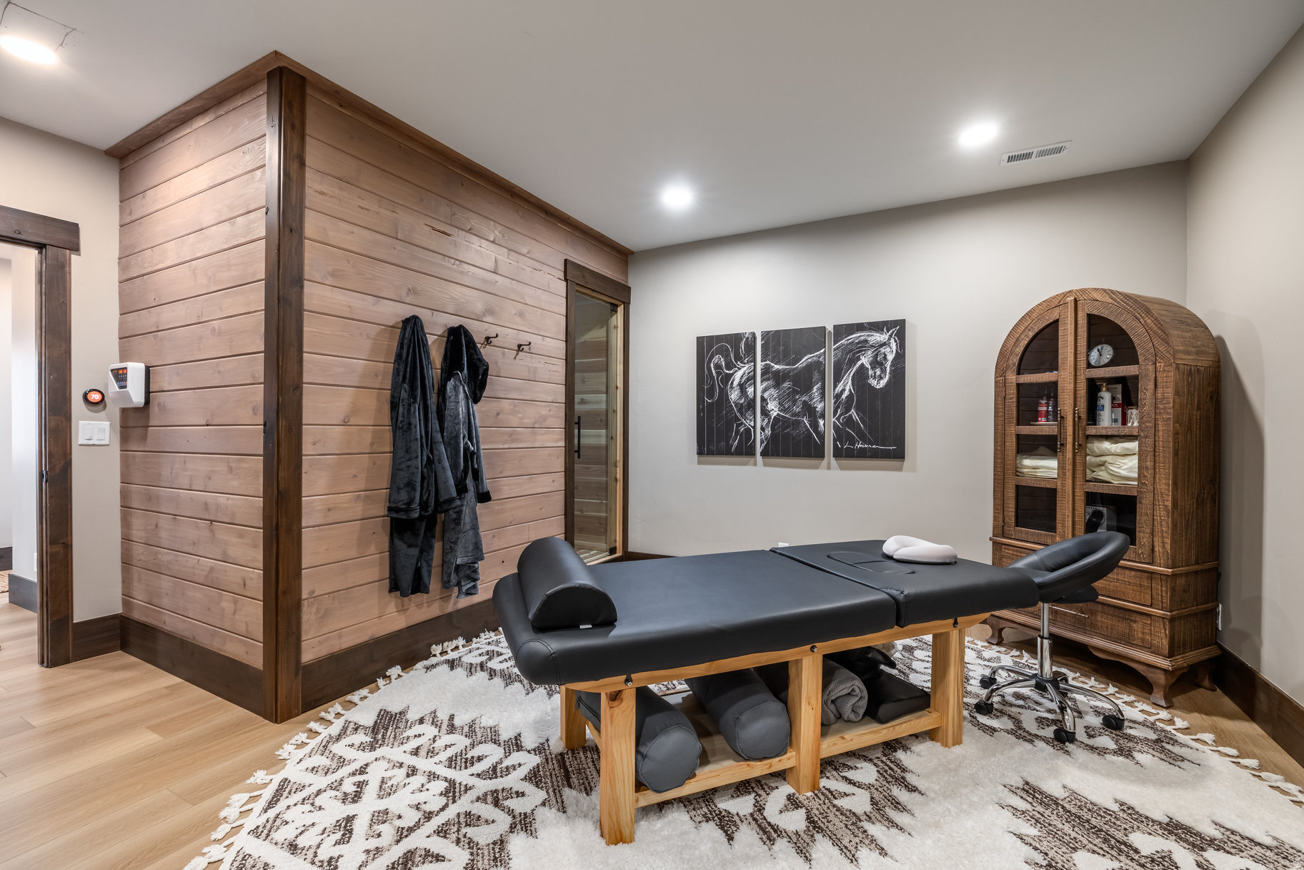 GREENERHILLS - Residential