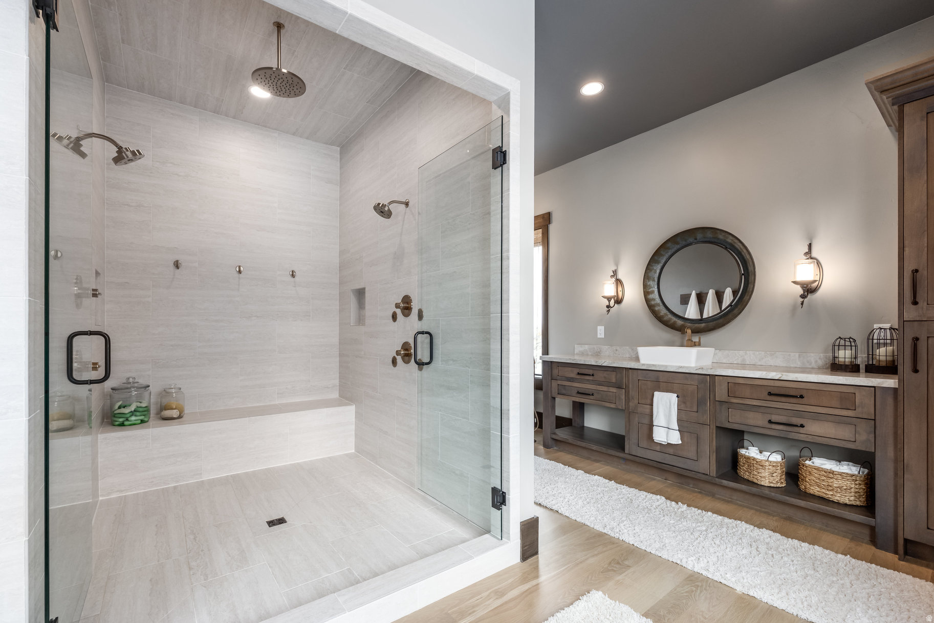 GREENERHILLS - Residential