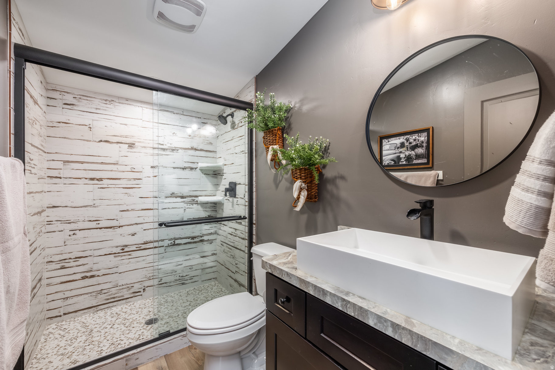 GREENERHILLS - Residential