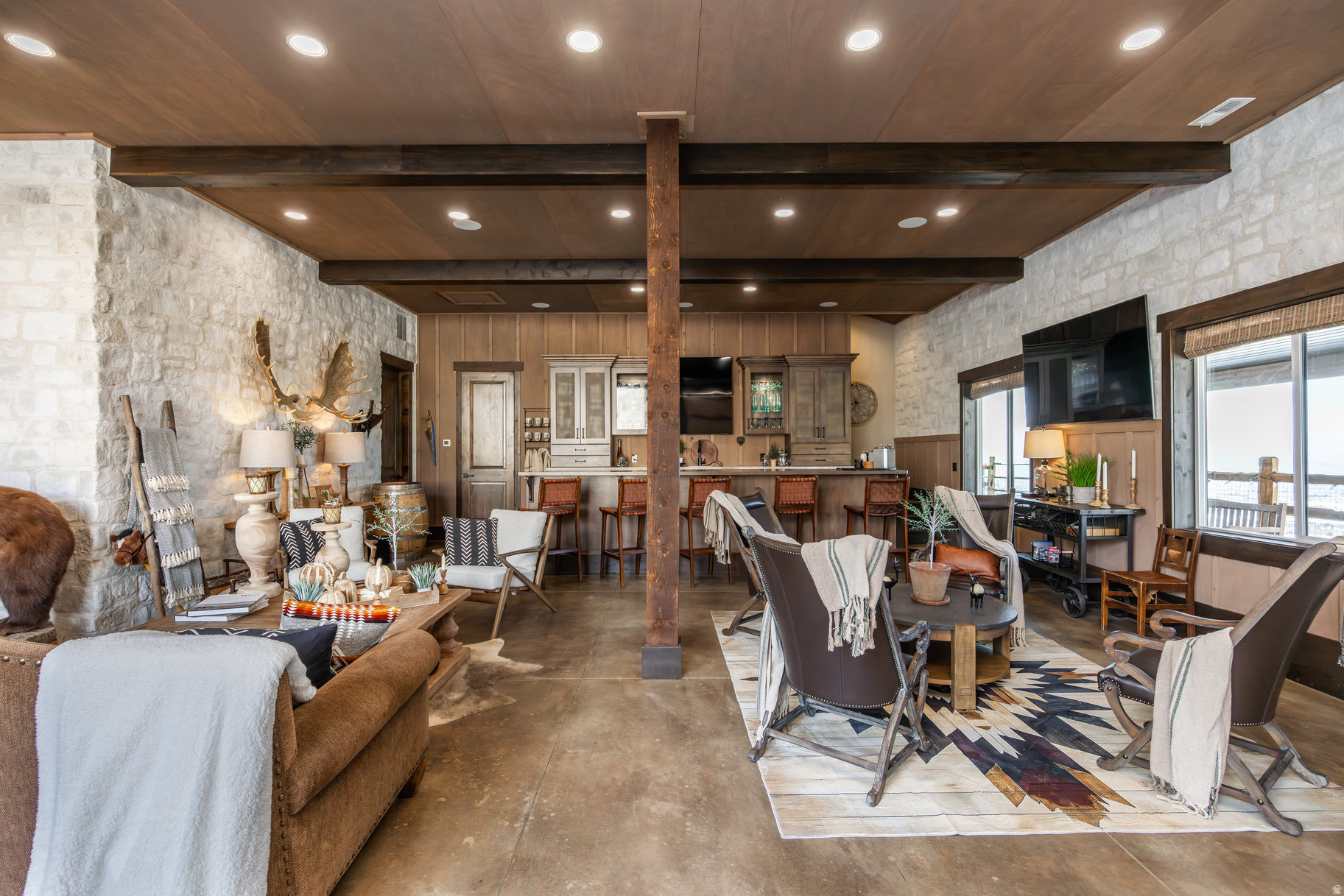 GREENERHILLS - Residential