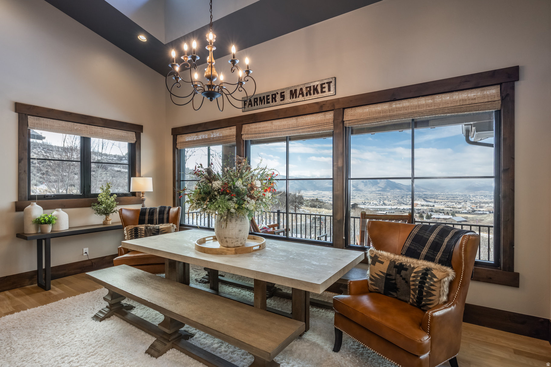 GREENERHILLS - Residential